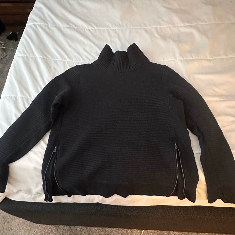 All in Motion black turtleneck sweatshirt, size M